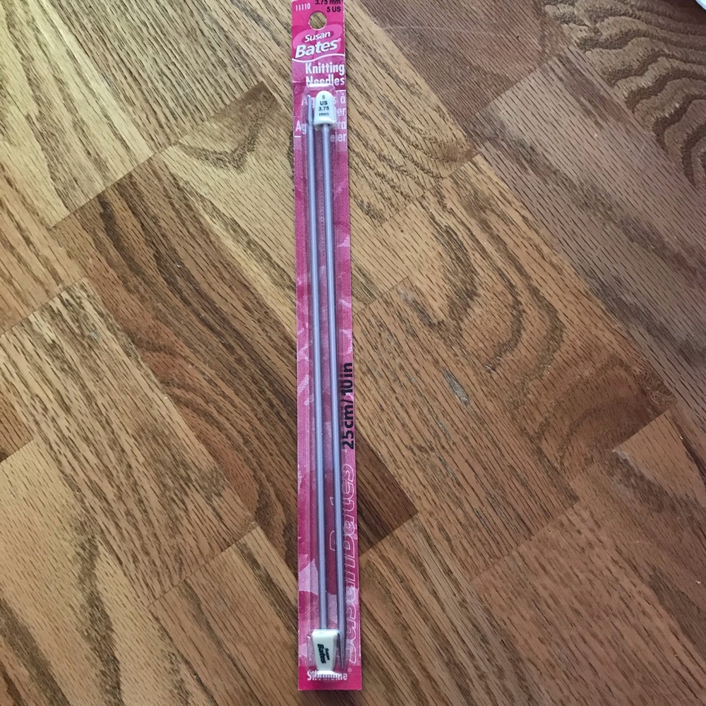 NWT Susan Bates US Size 5 Knitting Needles